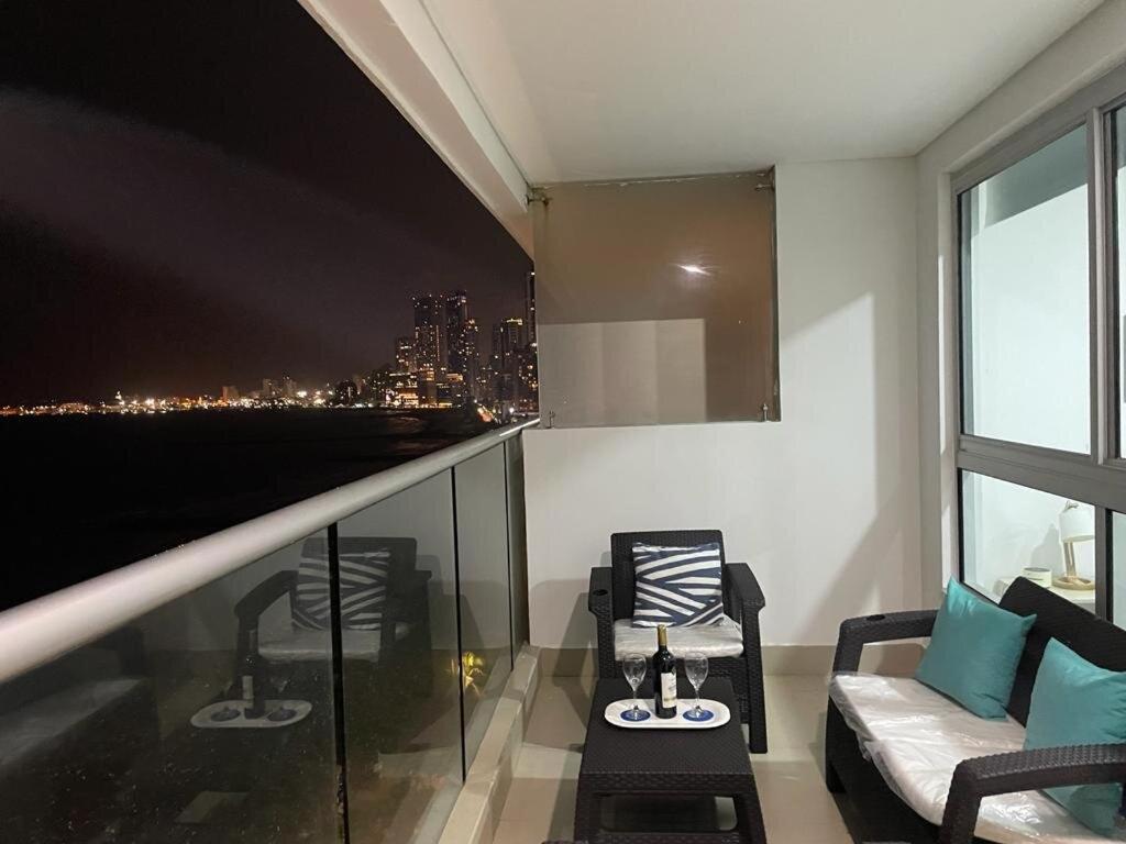 Apartamento 1003 Palmetto Frente A La Playa
